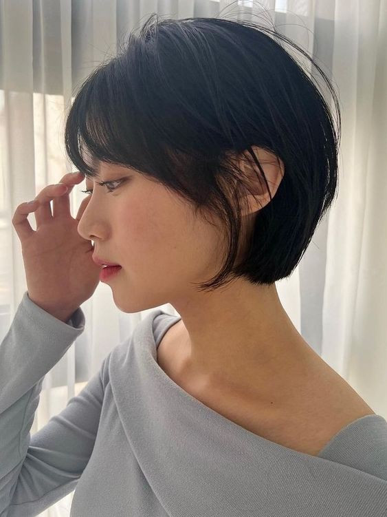 model rambut wajah bulat untuk wanita